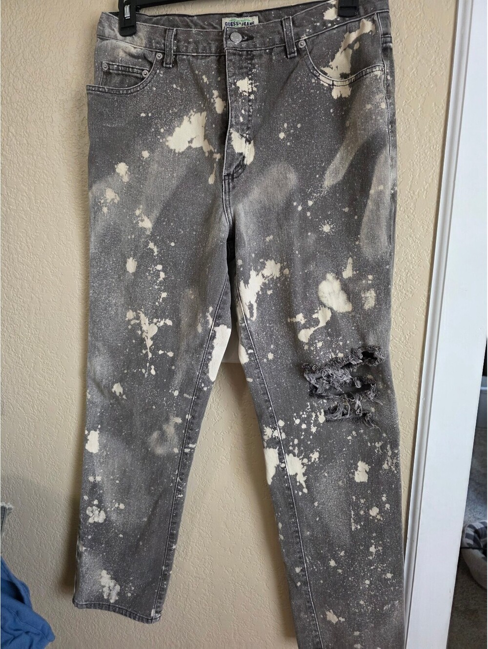 Vintage 90's Guess Jeans Gray/White Bleached Distressed Jeans 36/32 39001-32